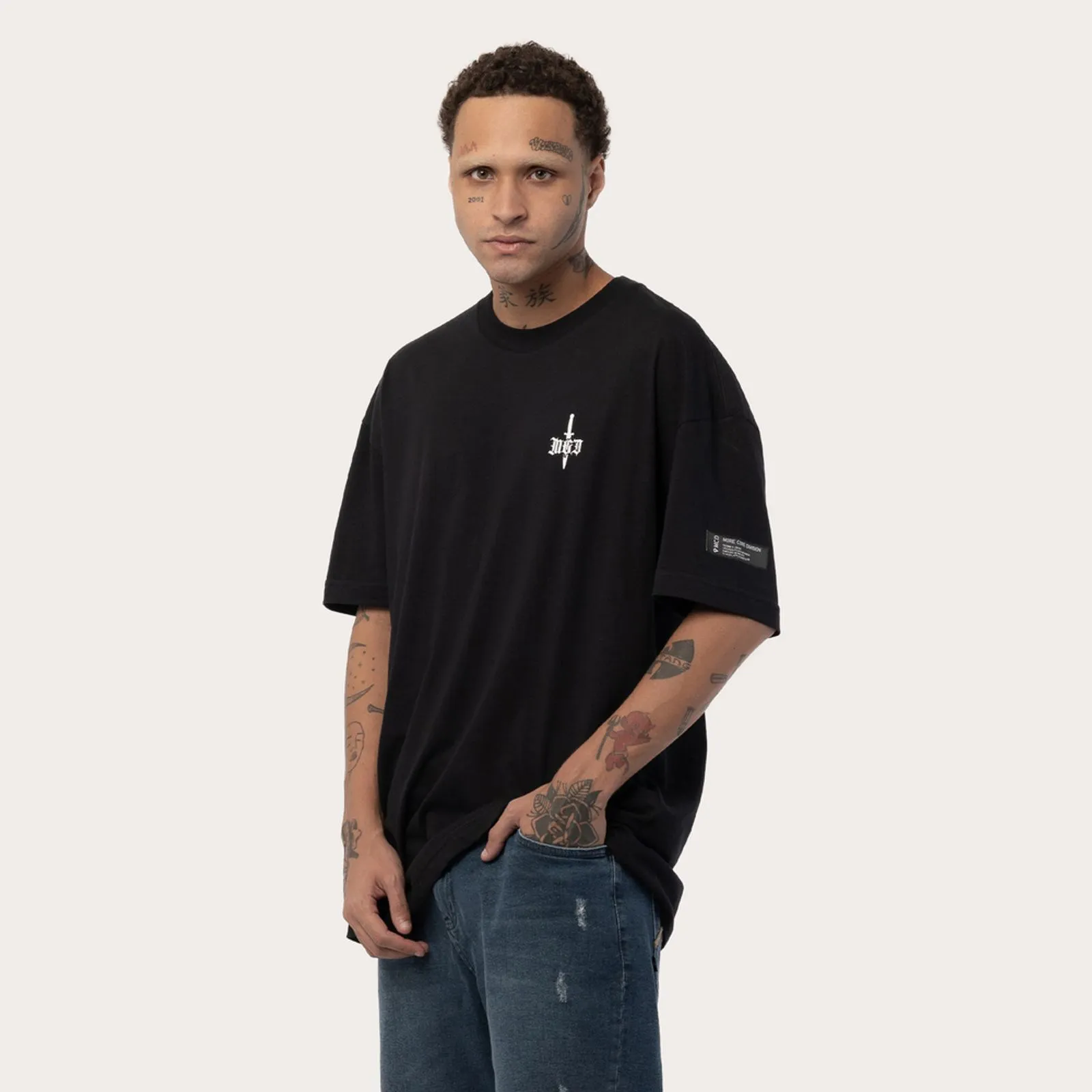Camiseta Box Fit MCD Guadalupe - Imagem 3